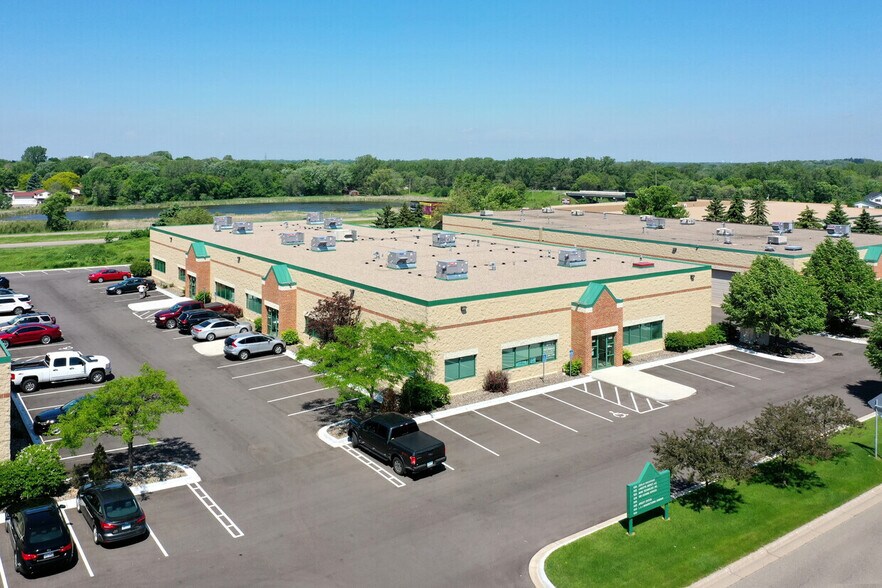 1260-1274 Helmo Ave N, Oakdale, MN à louer - Photo de l’immeuble – Image 2 sur 6