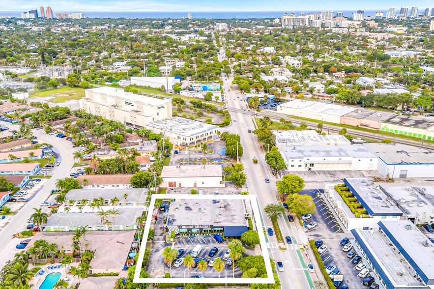 815 NE 13th St, Fort Lauderdale, FL à vendre - Photo de l’immeuble – Image 3 sur 68