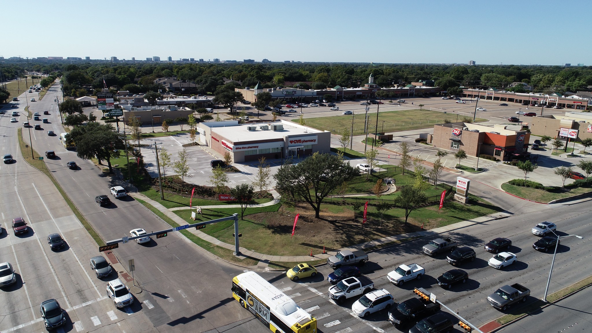 7910 Belt Line Rd, Dallas, TX à louer Photo de l’immeuble– Image 1 sur 4