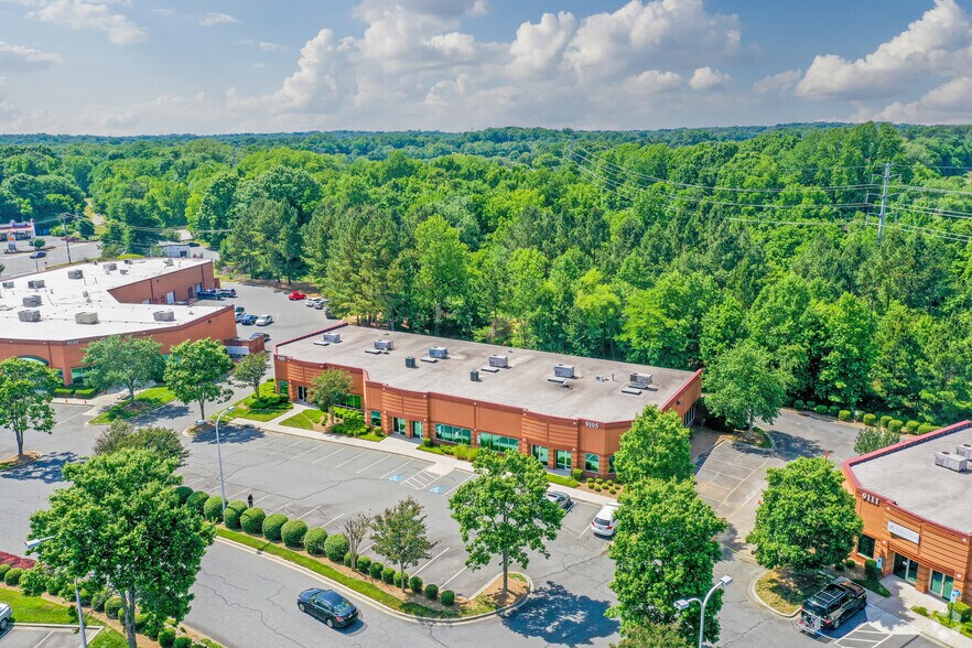 9129 MONROE Rd, Charlotte, NC à louer - Aérien – Image 3 sur 63