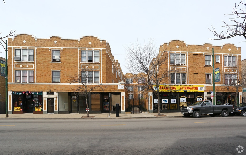 6642-6654 N Clark St, Chicago, IL à louer - Photo de l’immeuble – Image 2 sur 2