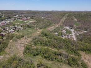 0 1st Ave, Freedom, PA - Vue aérienne  vue de carte - Image1