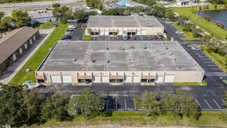 Plus de détails pour 1360-1396 SE Huffman Rd, Port Saint Lucie, FL - Industriel/Logistique à vendre