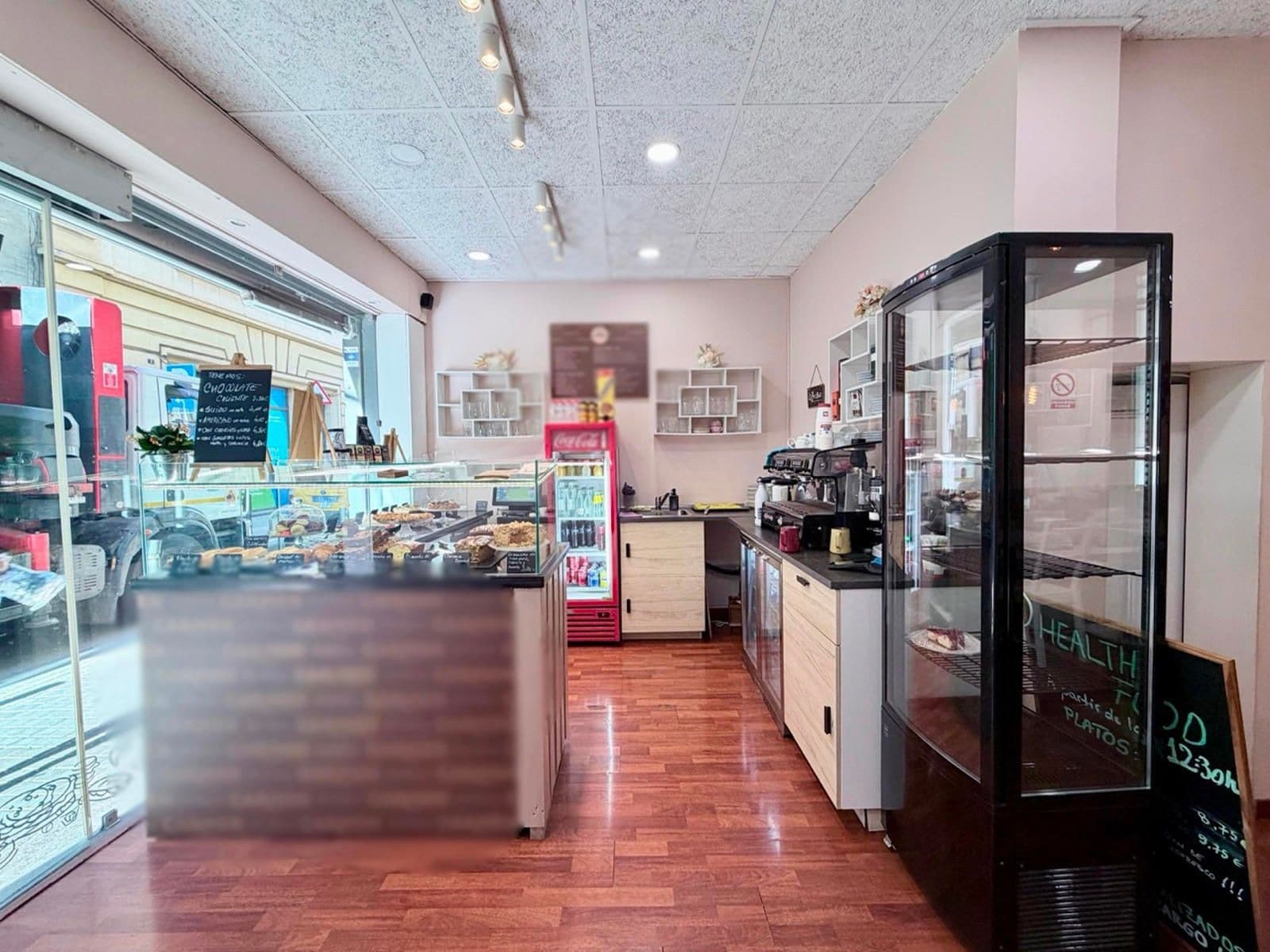 Local commercial dans Barcelone, Barcelona à louer Photo intérieure– Image 1 sur 13