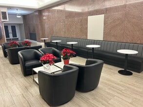 850 Euclid Ave, Cleveland, OH à louer Photo intérieure– Image 2 sur 6