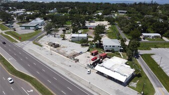 4569 Tamiami Trl, Port Charlotte FL - Commerce