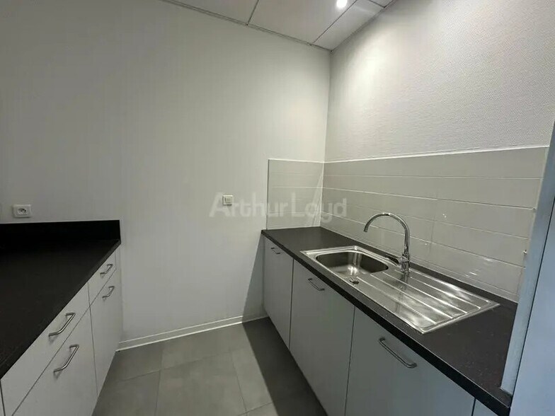 Bureau dans Schiltigheim à louer - Photo intérieure – Image 3 sur 14