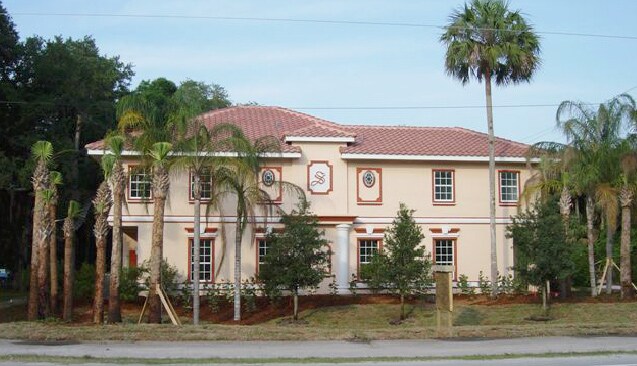2 Armand Beach Dr, Palm Coast, FL à vendre Photo principale– Image 1 sur 2