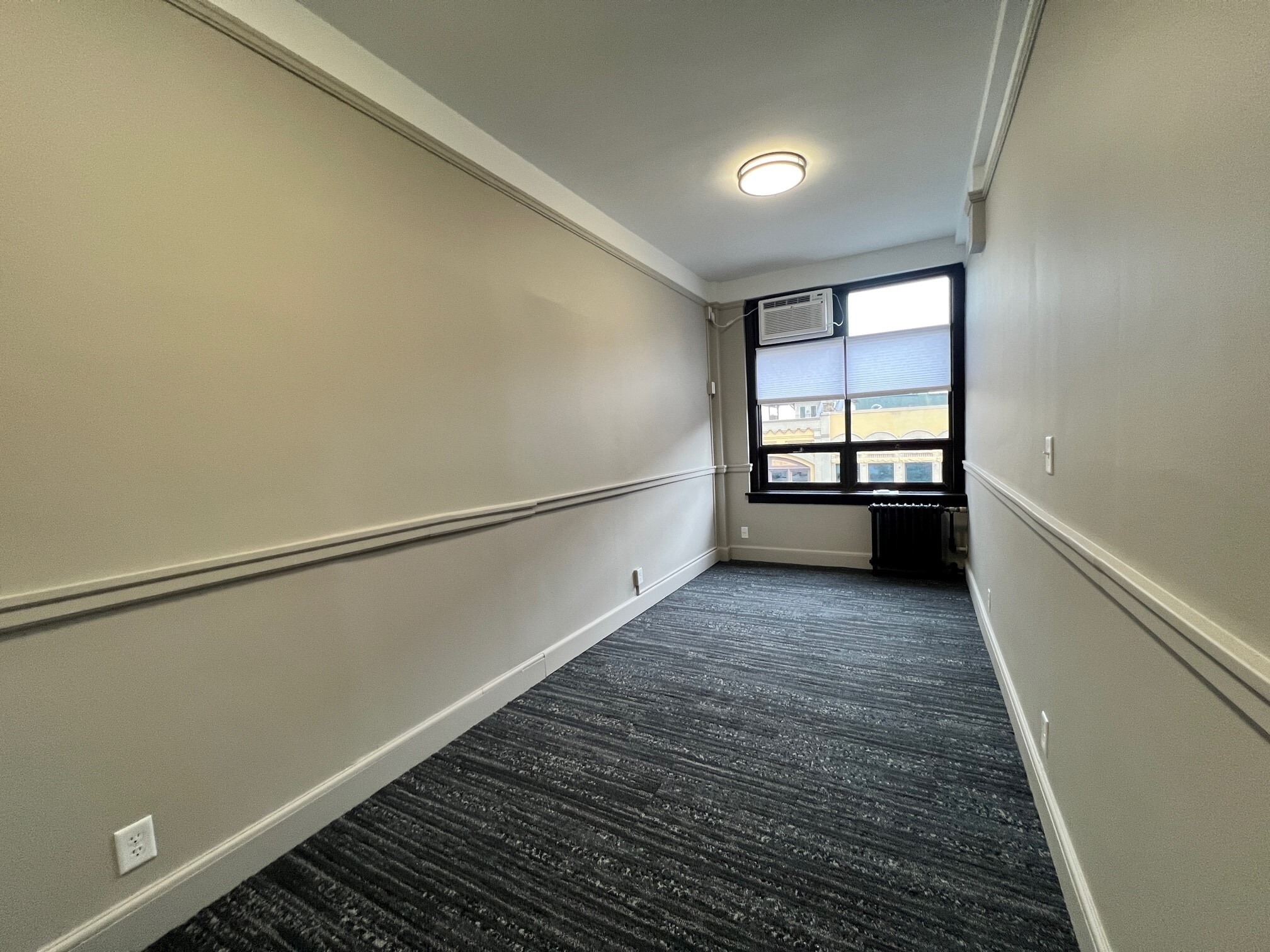 200-202 E Washington St, Ann Arbor, MI à louer Photo intérieure– Image 1 sur 5