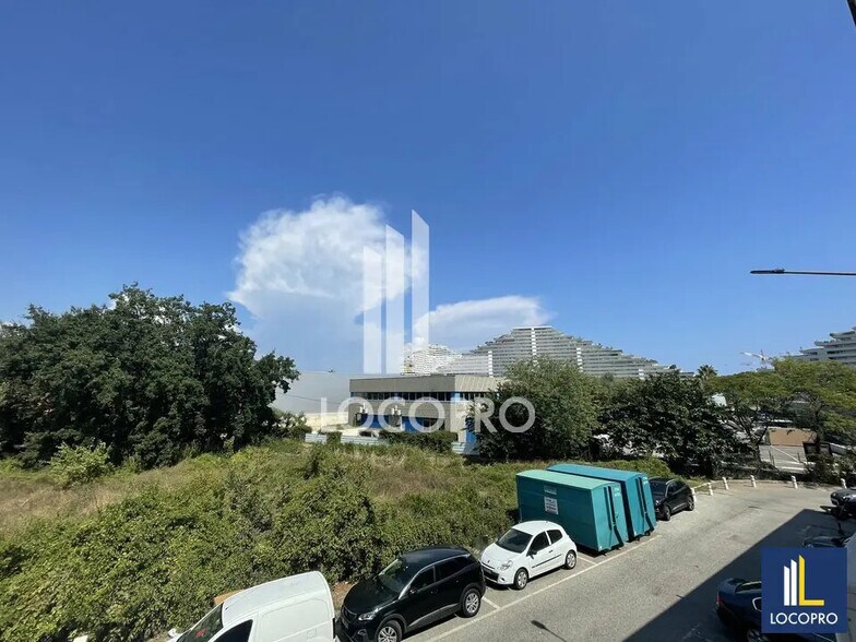 Bureau dans Villeneuve-Loubet à vendre - Photo de l’immeuble – Image 2 sur 9