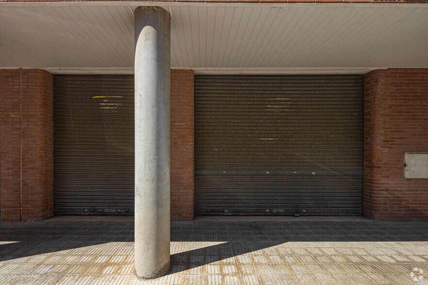 Avenida Vilanova del Cami, 2, Igualada, Barcelona à louer - Photo de l’immeuble – Image 2 sur 3