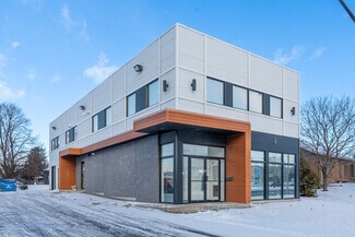 Plus de détails pour 3945 Boul Guillaume-Couture, Lévis, QC - Bureau à vendre