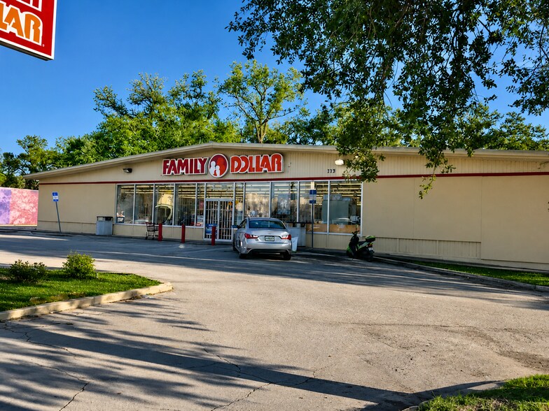 715 Mason Ave, Daytona Beach, FL à vendre - Photo principale – Image 1 sur 3