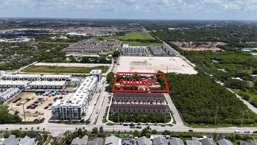 24615 128 Av, Princeton, FL à vendre - Photo de l’immeuble – Image 1 sur 3