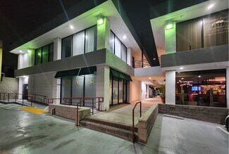 Plus de détails pour 901 N Pacific Coast Hwy, Redondo Beach, CA - Bureau/Médical, Bureau/Local commercial à louer