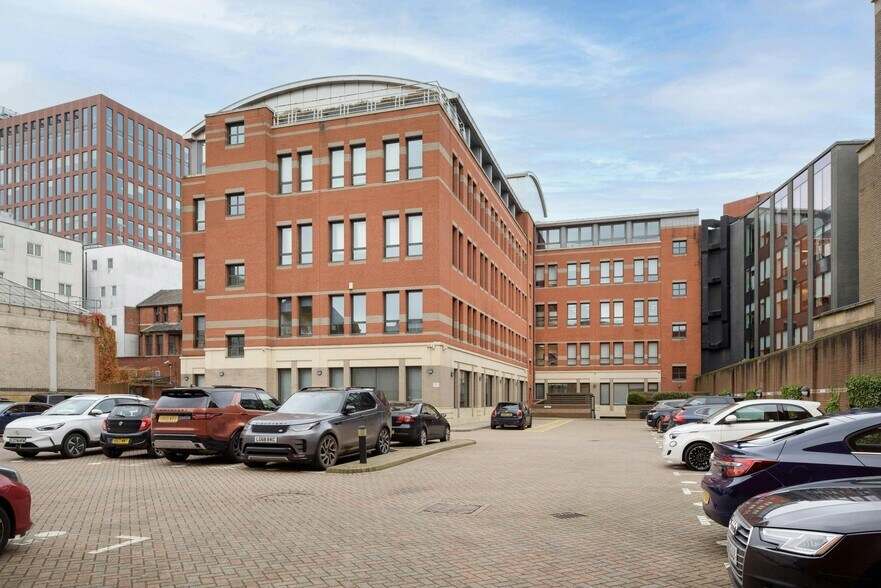 49-51 Blagrave St, Reading à louer - Photo de l’immeuble – Image 3 sur 27