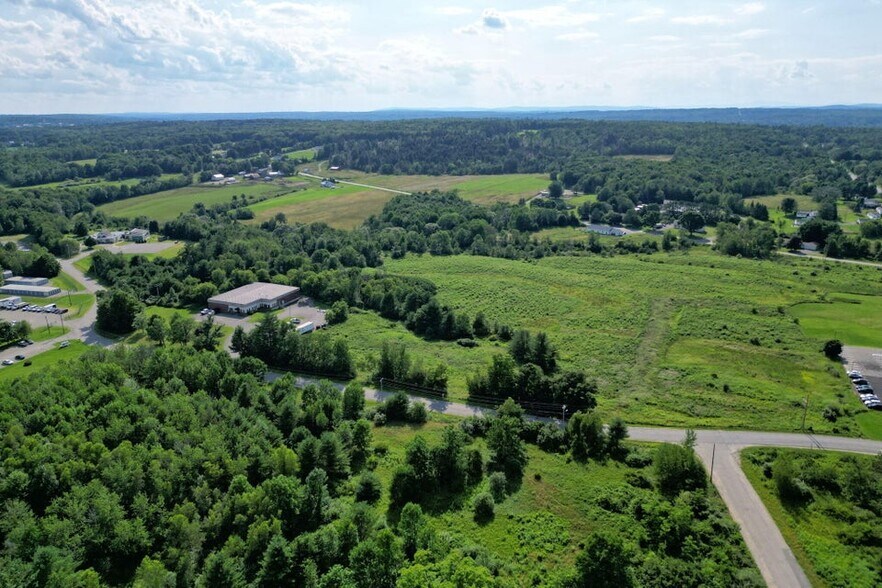 Map 36 Lots 13, 14,& 17, Fairfield, ME à vendre - Photo de l’immeuble – Image 2 sur 13