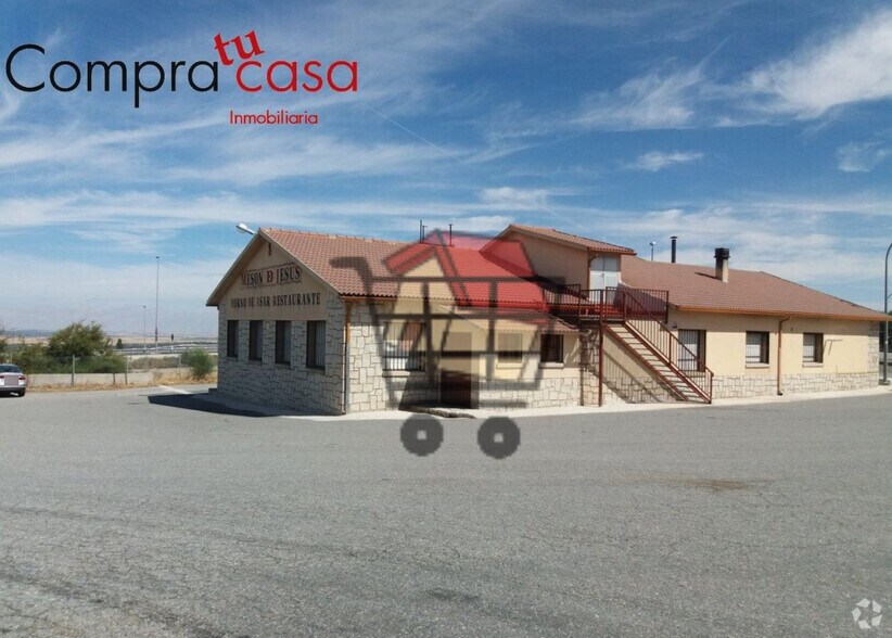 Local commercial dans Otero de Herreros, Segovia à vendre - Photo principale – Image 1 sur 11