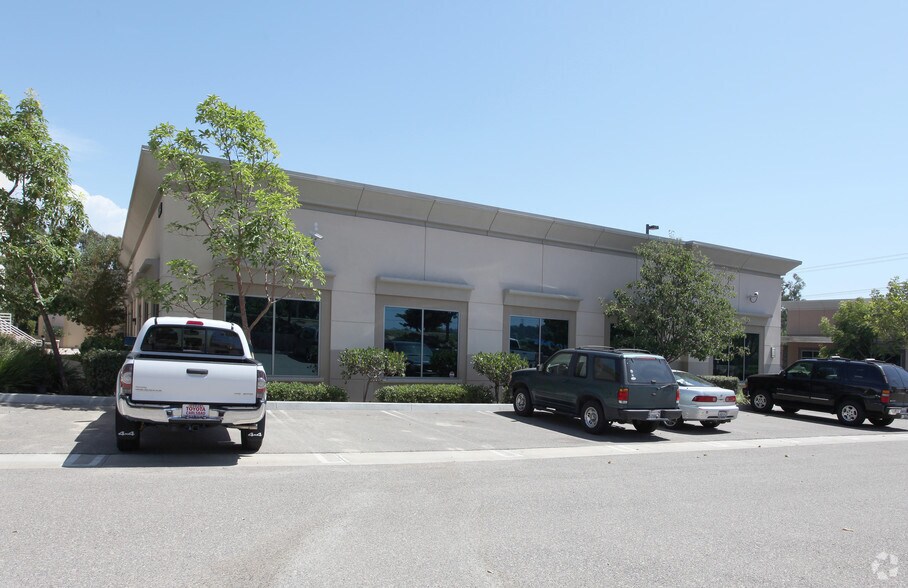 2034 Corte Del Nogal, Carlsbad, CA à vendre - Photo de l’immeuble – Image 3 sur 3