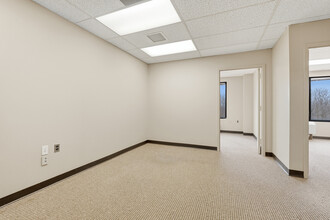 6196 Oxon Hill Rd, Oxon Hill, MD à louer Photo intérieure– Image 2 sur 12