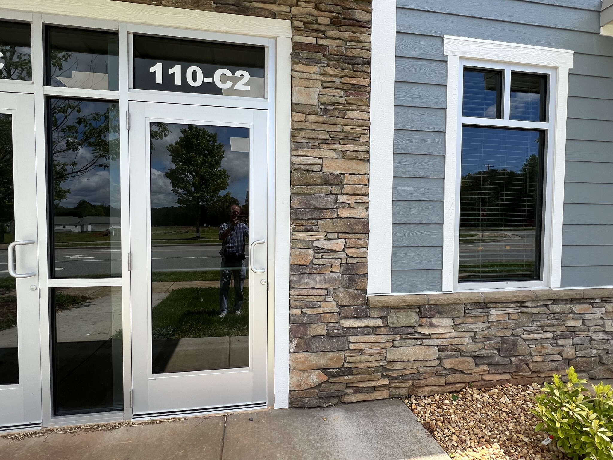 110 Village Commerce Dr, Mooresville, NC à louer Photo de l’immeuble– Image 1 sur 4