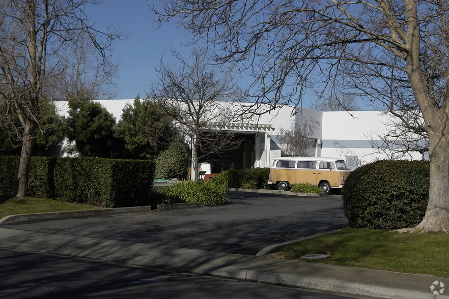 22 Rickenbacker Cir, Livermore, CA à louer - Photo principale – Image 2 sur 5