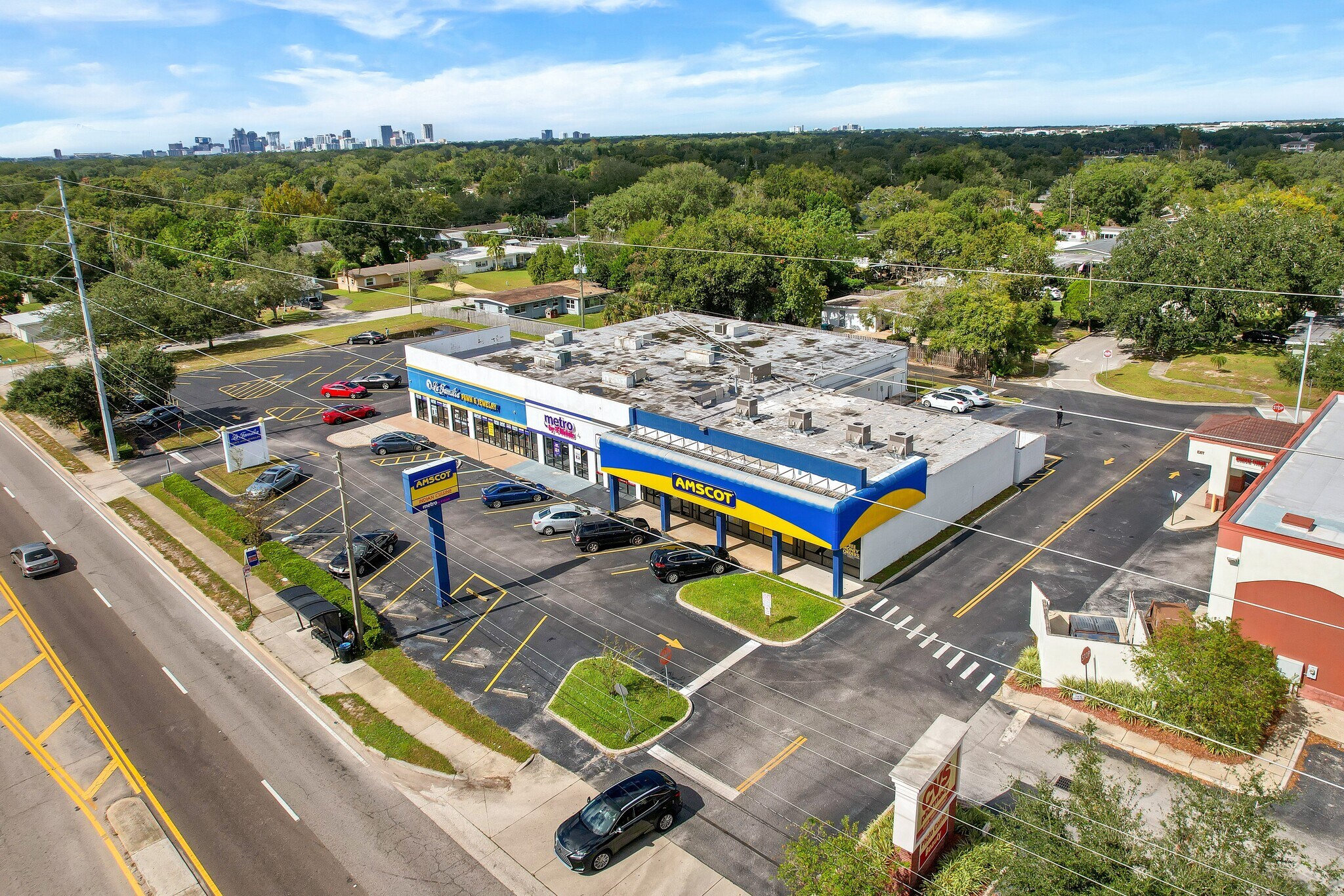 4205 Curry Ford Rd, Orlando, FL à louer Photo principale– Image 1 sur 4