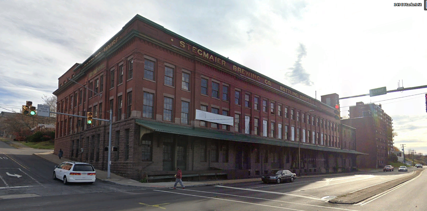151-155 E. Market St & 36-40 W-B Blvd portefeuille de 2 biens à vendre sur LoopNet.fr Photo de l’immeuble– Image 1 sur 5
