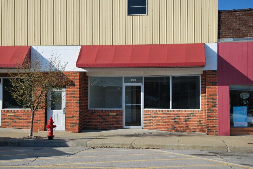 525 W Coates St, Moberly, MO à louer - Photo de l’immeuble – Image 2 sur 2