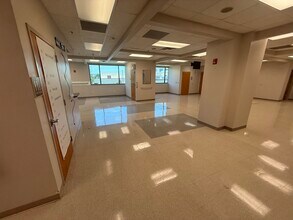 4600 SW 46th Ct, Ocala, FL à louer Photo intérieure– Image 1 sur 8