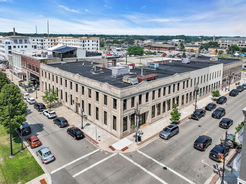 5522 6th Ave, Kenosha, WI à louer - Photo de l’immeuble – Image 2 sur 22