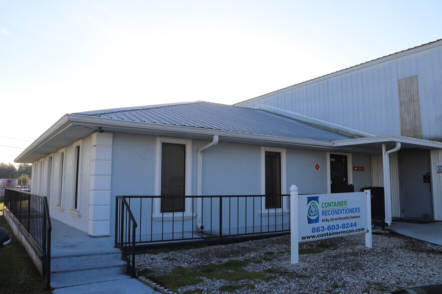 4411 US Highway 92 E, Lakeland, FL à louer - Photo de l’immeuble – Image 3 sur 21