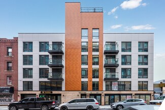 Plus de détails pour 4320 52nd St, Woodside, NY - Logement à vendre