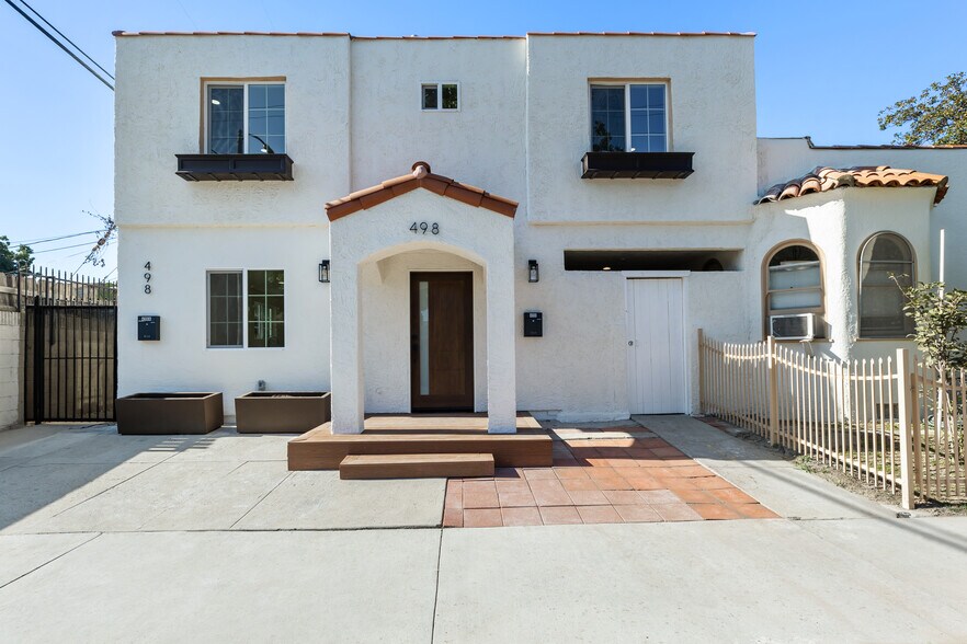 496 E 52nd St, Long Beach, CA à vendre - Photo de l’immeuble – Image 3 sur 12