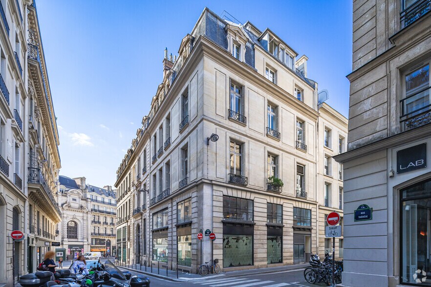 Espace de coworking dans Paris à louer - Photo de l’immeuble – Image 3 sur 4