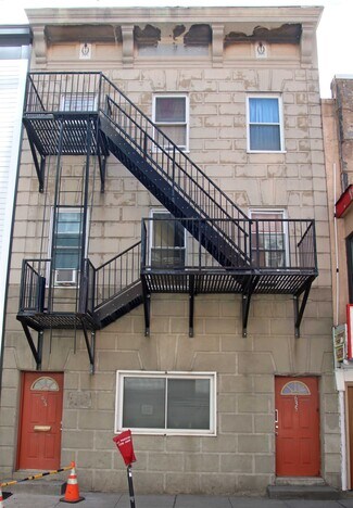 Plus de détails pour 635 Newark Ave, Jersey City, NJ - Local commercial à vendre