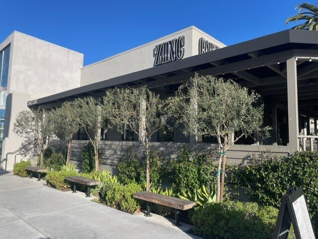 8607 Melrose Ave, West Hollywood, CA à louer - Photo de l’immeuble – Image 3 sur 14