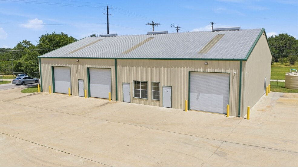 13377 Fitzhugh Rd, Austin, TX à vendre - Photo principale – Image 1 sur 1