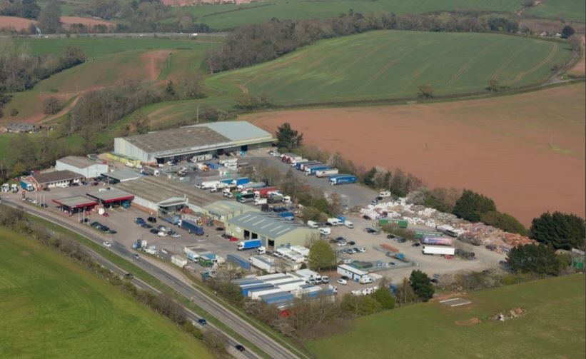 Peamore Truck Centre, Exeter à louer Photo principale– Image 1 sur 2