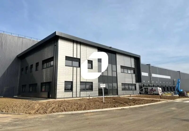 Industriel/Logistique dans Ablaincourt-Pressoir à louer - Photo de l’immeuble – Image 3 sur 7