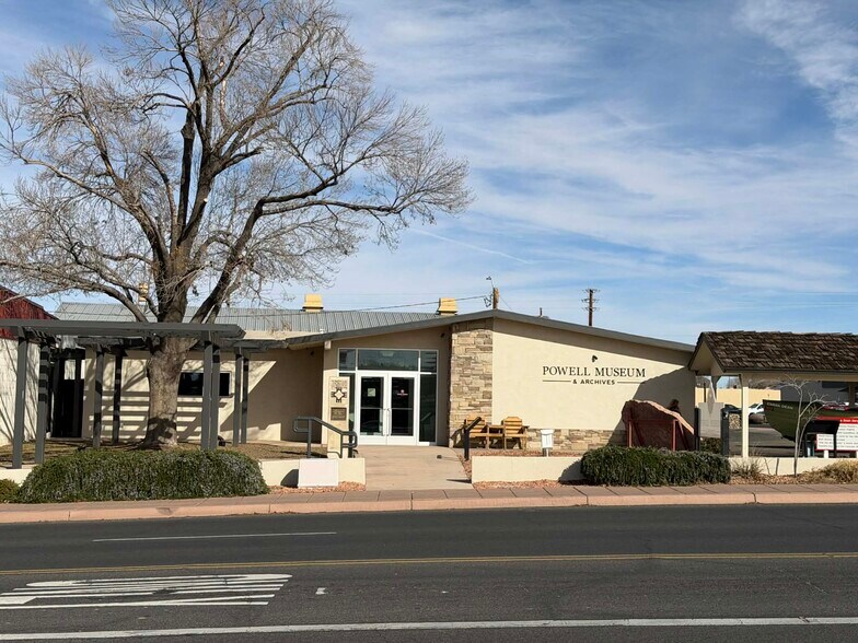 6 N Lake Powell Blvd, Page, AZ à vendre - Photo de l’immeuble – Image 3 sur 42