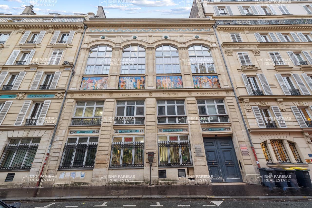 Bureau dans Paris à louer Photo de l’immeuble– Image 1 sur 7
