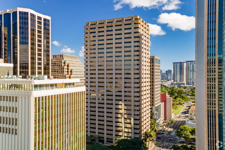 1001 bishop St, Honolulu, HI à louer - Photo de l’immeuble – Image 2 sur 23