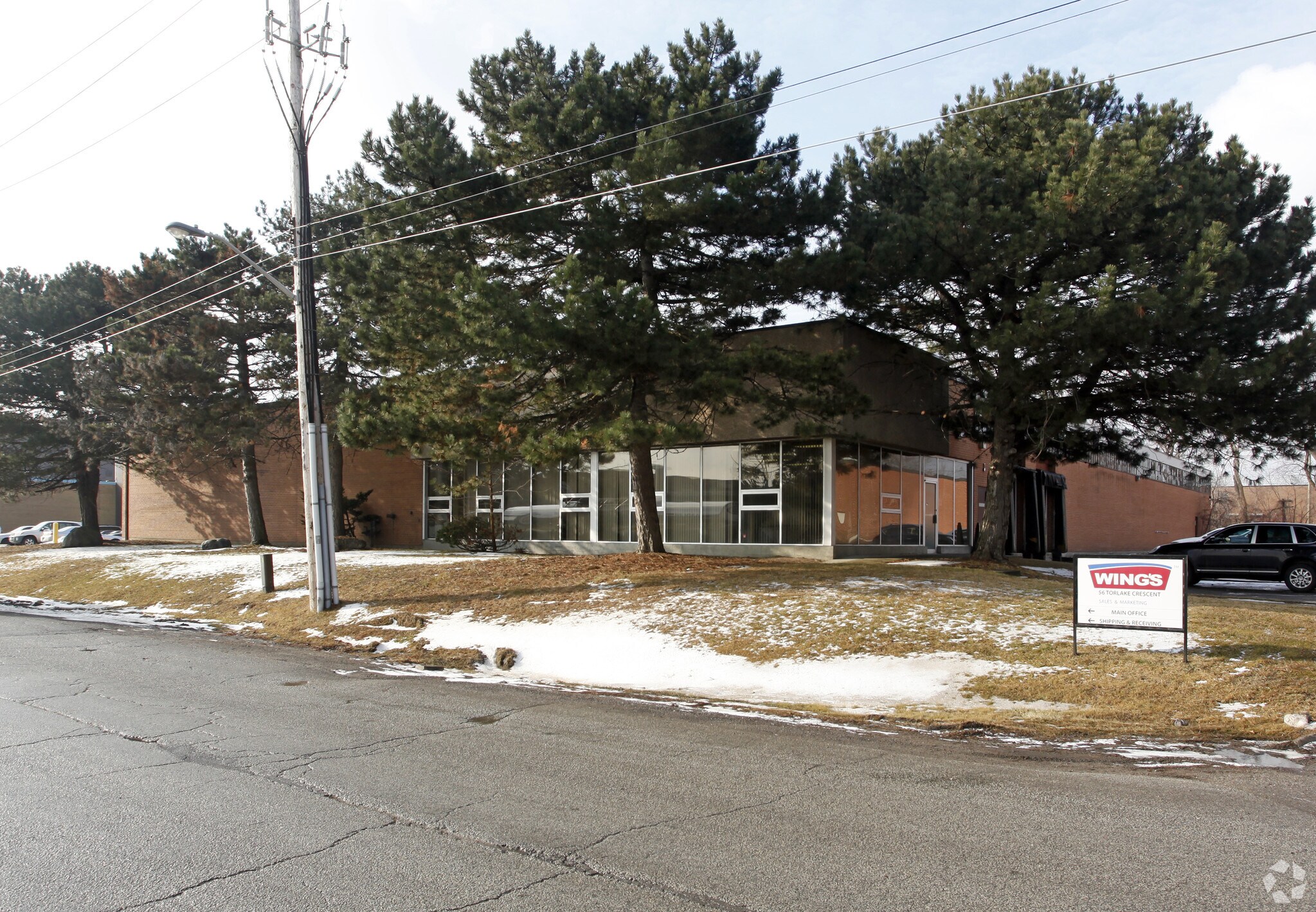 56 Torlake Cres, Toronto, ON à louer Photo principale– Image 1 sur 3