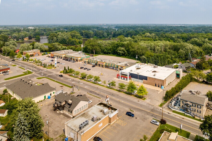 370 Ch Grande-Côte, Boisbriand, QC à louer - Aérien – Image 2 sur 10