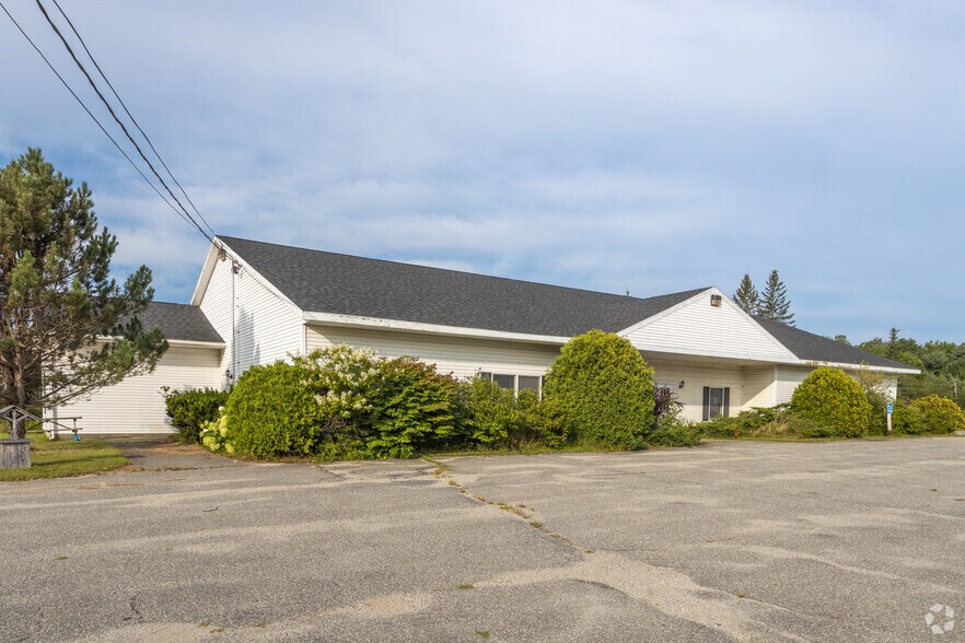 190 Bangor Rd, Ellsworth, ME à vendre - Photo de l’immeuble – Image 1 sur 2