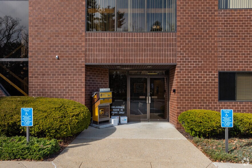 113 Water St, Milford, MA à louer - Photo de l’immeuble – Image 3 sur 4