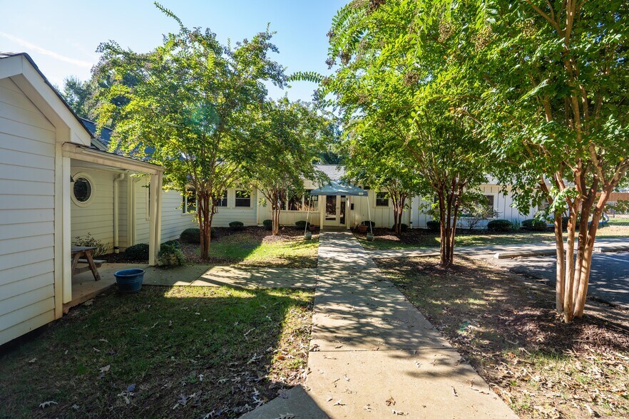 1201 Kent Rd, Raleigh, NC à vendre - Photo de l’immeuble – Image 2 sur 8