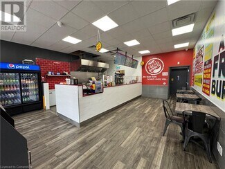 Plus de détails pour 1030 Adelaide St N, London, ON - Local commercial à vendre