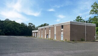 Plus de détails pour 1 Main St, Yaphank, NY - Industriel/Logistique à louer